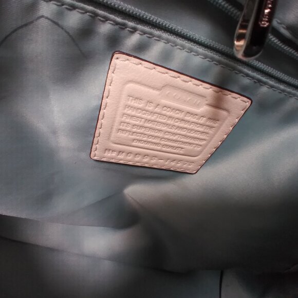 Coach Shoulder Bag - Picture 8 of 10